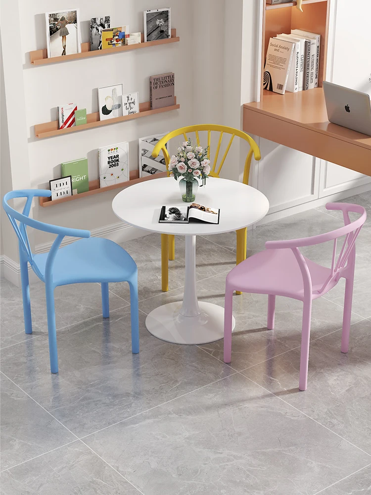 Популярный скандинавский пластиковый стул с утолщенной спинкой простой современный табурет офисный стол учебная скамья домашний обеденный стол табурет